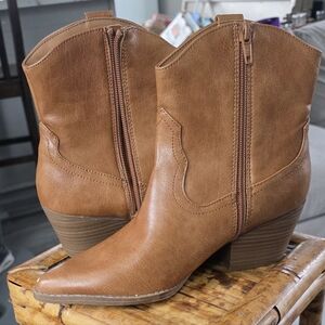 Brown Ankle Boots with Low Heel